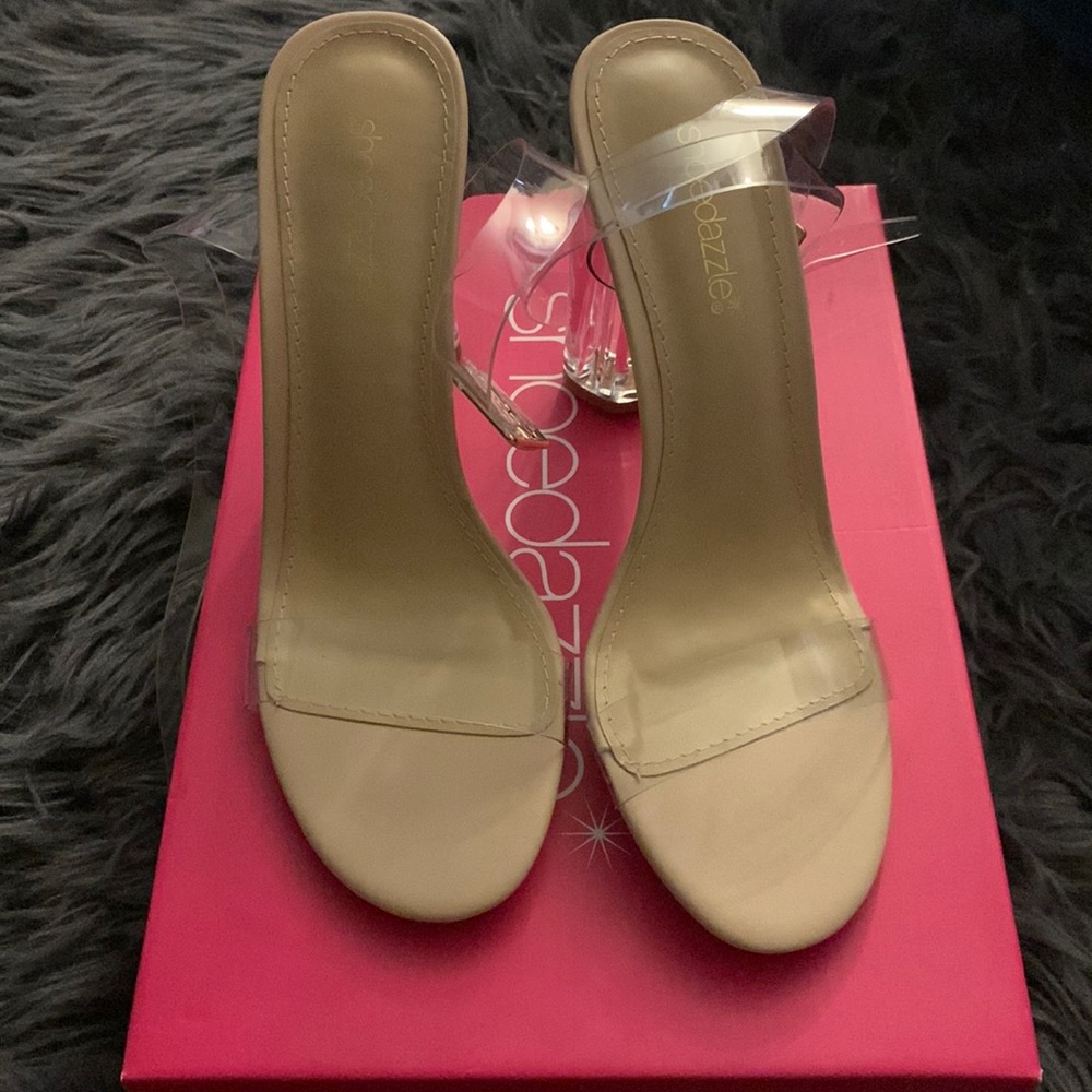 Women Clear shoes